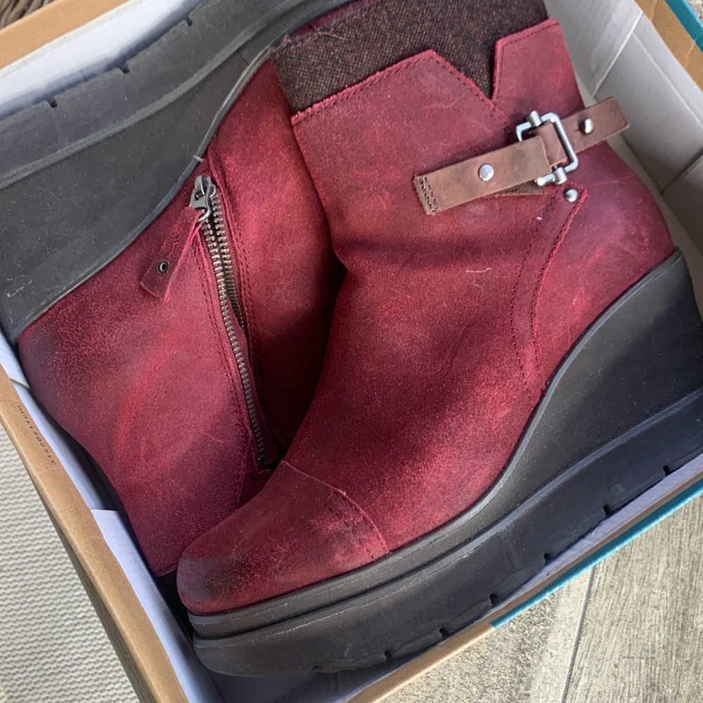 OTBT cold weather boots